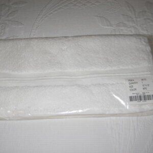 NWT Sundance Catalog White Cotton Washcloth Bath Original Package Made in Turkey